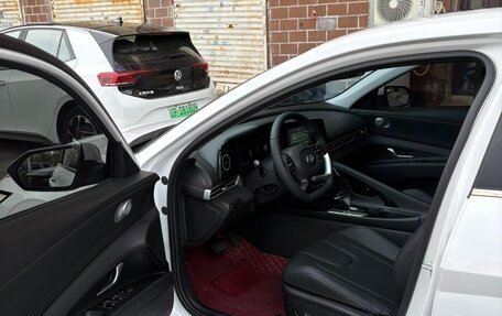 Hyundai Elantra, 2023 год, 1 130 000 рублей, 9 фотография