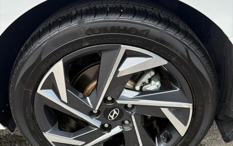 Hyundai Elantra, 2023 год, 1 130 000 рублей, 16 фотография