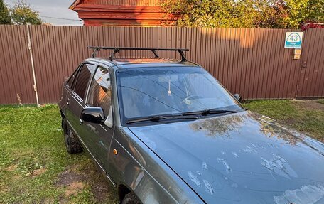 Daewoo Nexia I рестайлинг, 2004 год, 90 000 рублей, 3 фотография