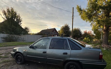 Daewoo Nexia I рестайлинг, 2004 год, 90 000 рублей, 2 фотография