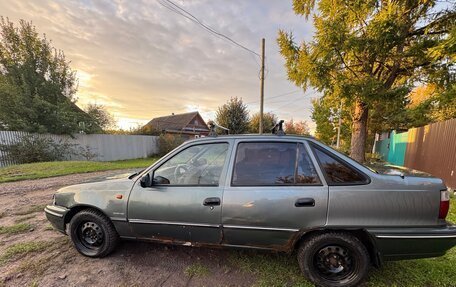 Daewoo Nexia I рестайлинг, 2004 год, 90 000 рублей, 9 фотография