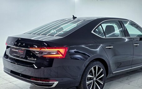 Skoda Superb III рестайлинг, 2024 год, 3 225 000 рублей, 20 фотография