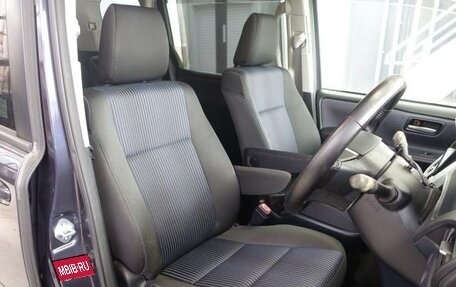 Toyota Noah III, 2017 год, 1 994 500 рублей, 20 фотография