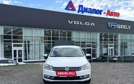 Volkswagen Passat B7, 2012 год, 1 088 000 рублей, 11 фотография