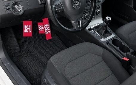 Volkswagen Passat B7, 2012 год, 1 088 000 рублей, 13 фотография