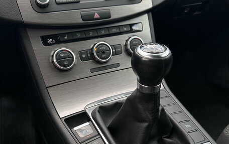 Volkswagen Passat B7, 2012 год, 1 088 000 рублей, 18 фотография
