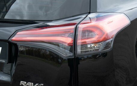 Toyota RAV4, 2017 год, 2 681 000 рублей, 10 фотография
