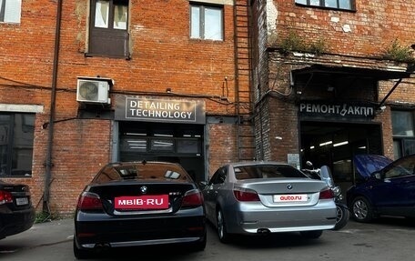 BMW 5 серия, 2003 год, 580 000 рублей, 18 фотография
