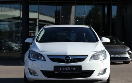 Opel Astra J, 2010 год, 520 000 рублей, 2 фотография
