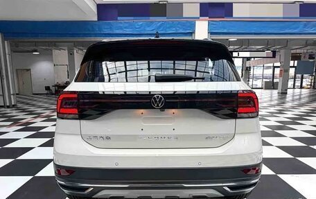 Volkswagen T-Cross I, 2022 год, 1 646 000 рублей, 5 фотография