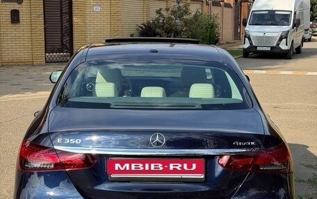 Mercedes-Benz E-Класс, 2021 год, 5 600 000 рублей, 3 фотография