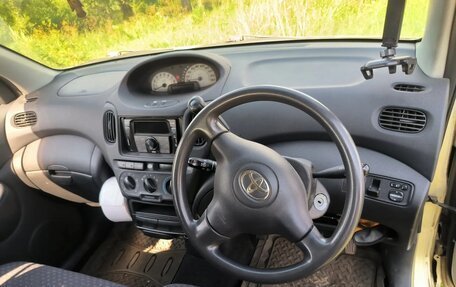 Toyota FunCargo, 2004 год, 220 000 рублей, 8 фотография