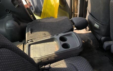 Toyota FunCargo, 2004 год, 220 000 рублей, 7 фотография