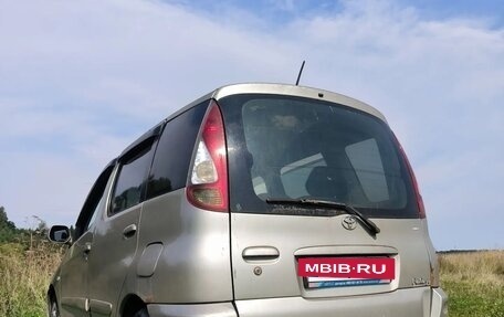Toyota FunCargo, 2004 год, 220 000 рублей, 2 фотография