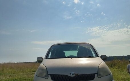 Toyota FunCargo, 2004 год, 220 000 рублей, 4 фотография