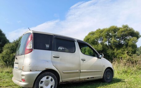 Toyota FunCargo, 2004 год, 220 000 рублей, 15 фотография