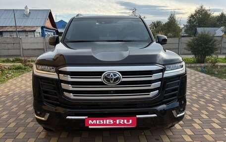 Toyota Land Cruiser, 2023 год, 11 599 000 рублей, 2 фотография