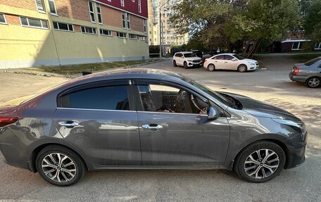 KIA Rio IV, 2022 год, 2 450 000 рублей, 2 фотография