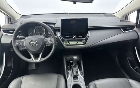 Toyota Corolla, 2023 год, 1 850 000 рублей, 2 фотография