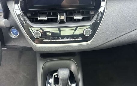 Toyota Corolla, 2023 год, 1 850 000 рублей, 6 фотография