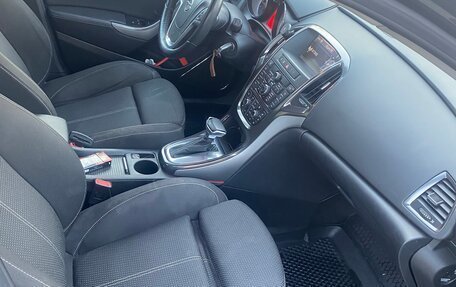 Opel Astra J, 2011 год, 690 000 рублей, 5 фотография