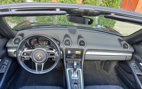 Porsche Boxster, 2019 год, 4 990 000 рублей, 17 фотография