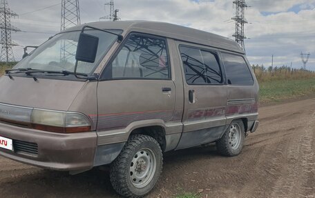 Toyota Town Ace III, 1991 год, 370 000 рублей, 3 фотография