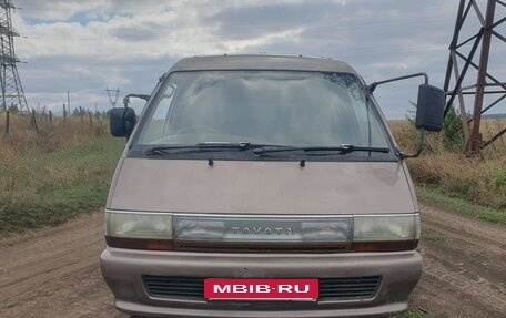 Toyota Town Ace III, 1991 год, 370 000 рублей, 2 фотография