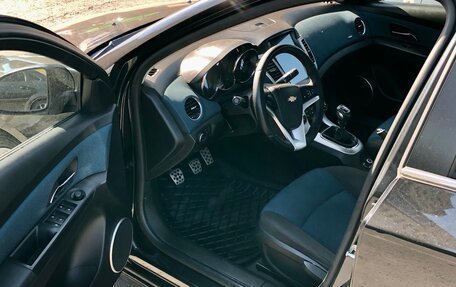 Chevrolet Cruze II, 2011 год, 699 000 рублей, 7 фотография