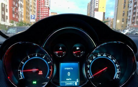 Chevrolet Cruze II, 2011 год, 699 000 рублей, 5 фотография