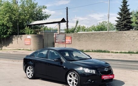 Chevrolet Cruze II, 2011 год, 699 000 рублей, 2 фотография