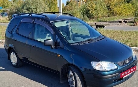 Toyota Corolla Spacio II, 1997 год, 390 000 рублей, 2 фотография