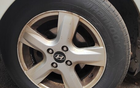 Hyundai Solaris II рестайлинг, 2013 год, 900 000 рублей, 9 фотография