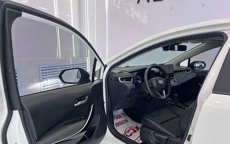 Toyota Corolla, 2023 год, 1 840 000 рублей, 8 фотография