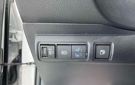 Toyota Corolla, 2023 год, 1 840 000 рублей, 14 фотография