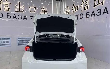 Toyota Corolla, 2023 год, 1 840 000 рублей, 13 фотография