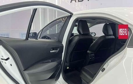 Toyota Corolla, 2023 год, 1 840 000 рублей, 4 фотография