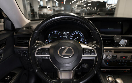 Lexus ES VII, 2017 год, 2 675 000 рублей, 13 фотография