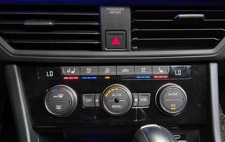 Volkswagen Jetta VII, 2021 год, 1 470 000 рублей, 30 фотография