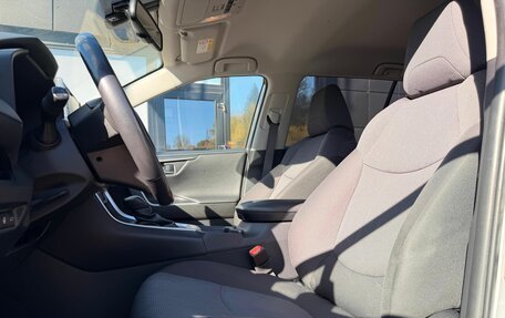 Toyota RAV4, 2020 год, 2 999 000 рублей, 19 фотография