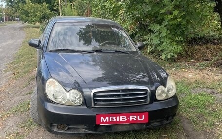Hyundai Sonata IV рестайлинг, 2005 год, 250 000 рублей, 2 фотография