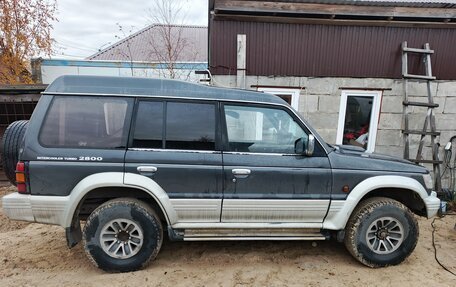Mitsubishi Pajero III рестайлинг, 1993 год, 700 000 рублей, 2 фотография