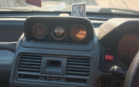 Mitsubishi Pajero III рестайлинг, 1993 год, 700 000 рублей, 8 фотография