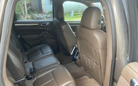Porsche Cayenne III, 2010 год, 2 300 000 рублей, 9 фотография
