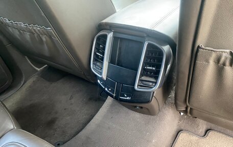 Porsche Cayenne III, 2010 год, 2 300 000 рублей, 10 фотография