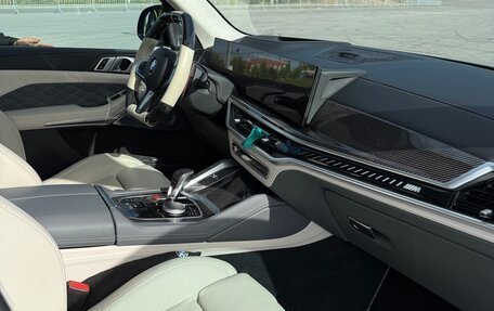 BMW X5 M, 2023 год, 19 000 000 рублей, 13 фотография