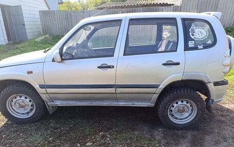 Chevrolet Niva I рестайлинг, 2006 год, 200 000 рублей, 4 фотография