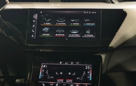 Audi e-tron I, 2020 год, 6 000 000 рублей, 17 фотография
