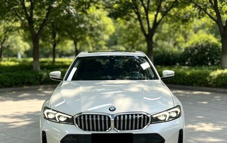 BMW 3 серия, 2023 год, 3 000 000 рублей, 2 фотография