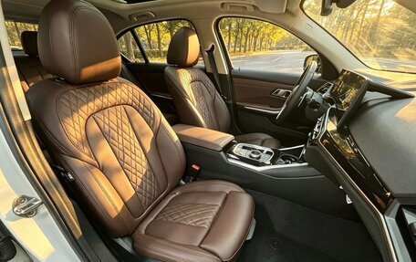 BMW 3 серия, 2023 год, 3 000 000 рублей, 10 фотография
